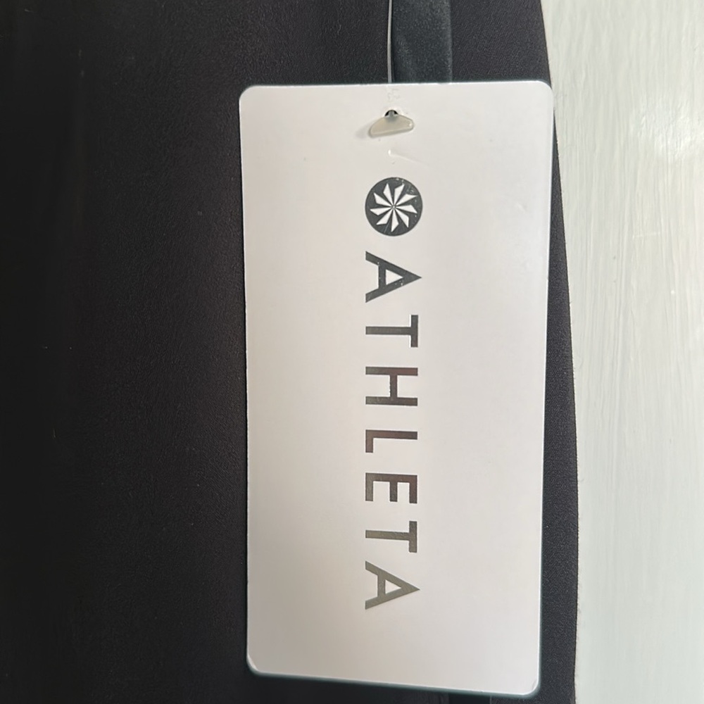 ATHLETA NWT Endeavor Relaxed Pant. Black so comfortable drawstring waist - Picture 10 of 10